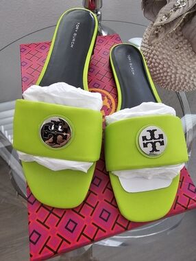 Tory Burch Neon Lime Slide Sandals with Logo Medallion. 8.5